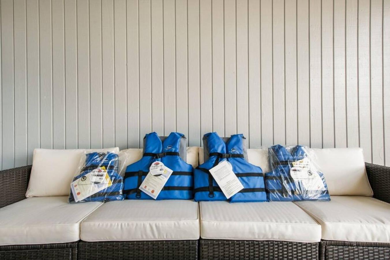 Lake House Unit 1 By Pmi ดาวี ภายนอก รูปภาพ